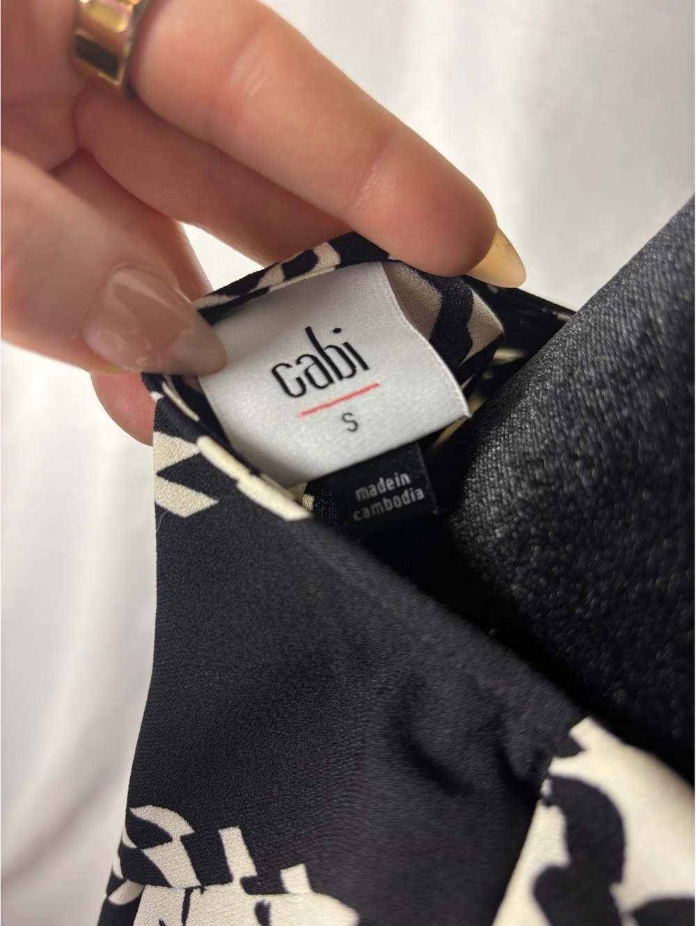 Cabi Floral Geometric Wrap Dress Women Small Black White 3/4 Sleeve Pockets VGUC - Picture 5 of 5